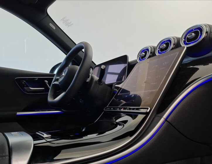 Mercedes-Benz Třídy C 16