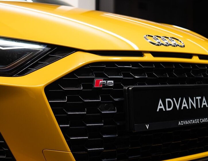 Audi R8 Kupé 5,2 l 456 kw