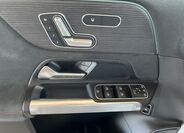 Mercedes-Benz EQB 10