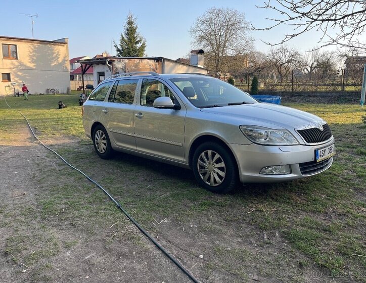 Škoda Octavia Kombi 0,0 77 kw