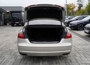 Audi A8 11