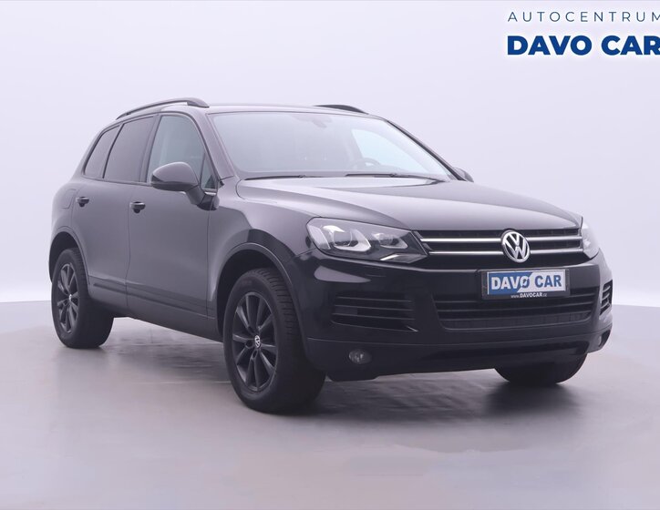 Volkswagen Touareg 1