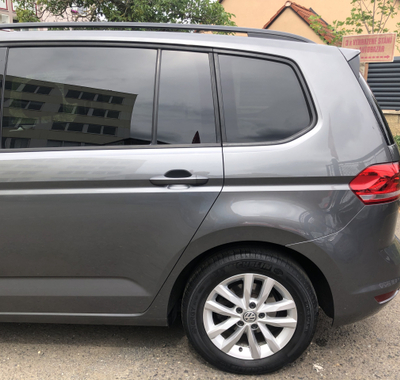 Volkswagen Touran 13