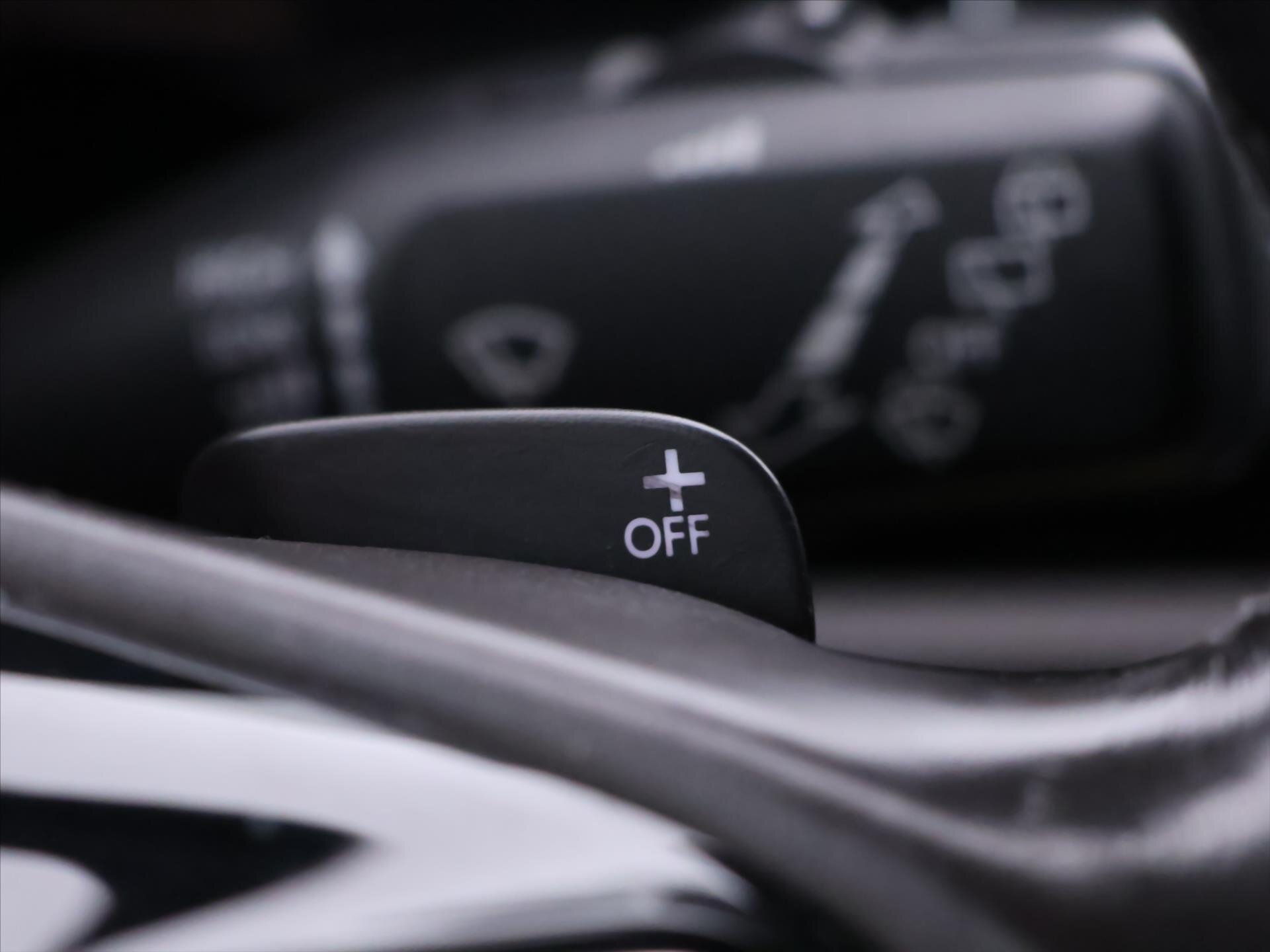 Volkswagen Touareg SUV 3,0 l 193 kw