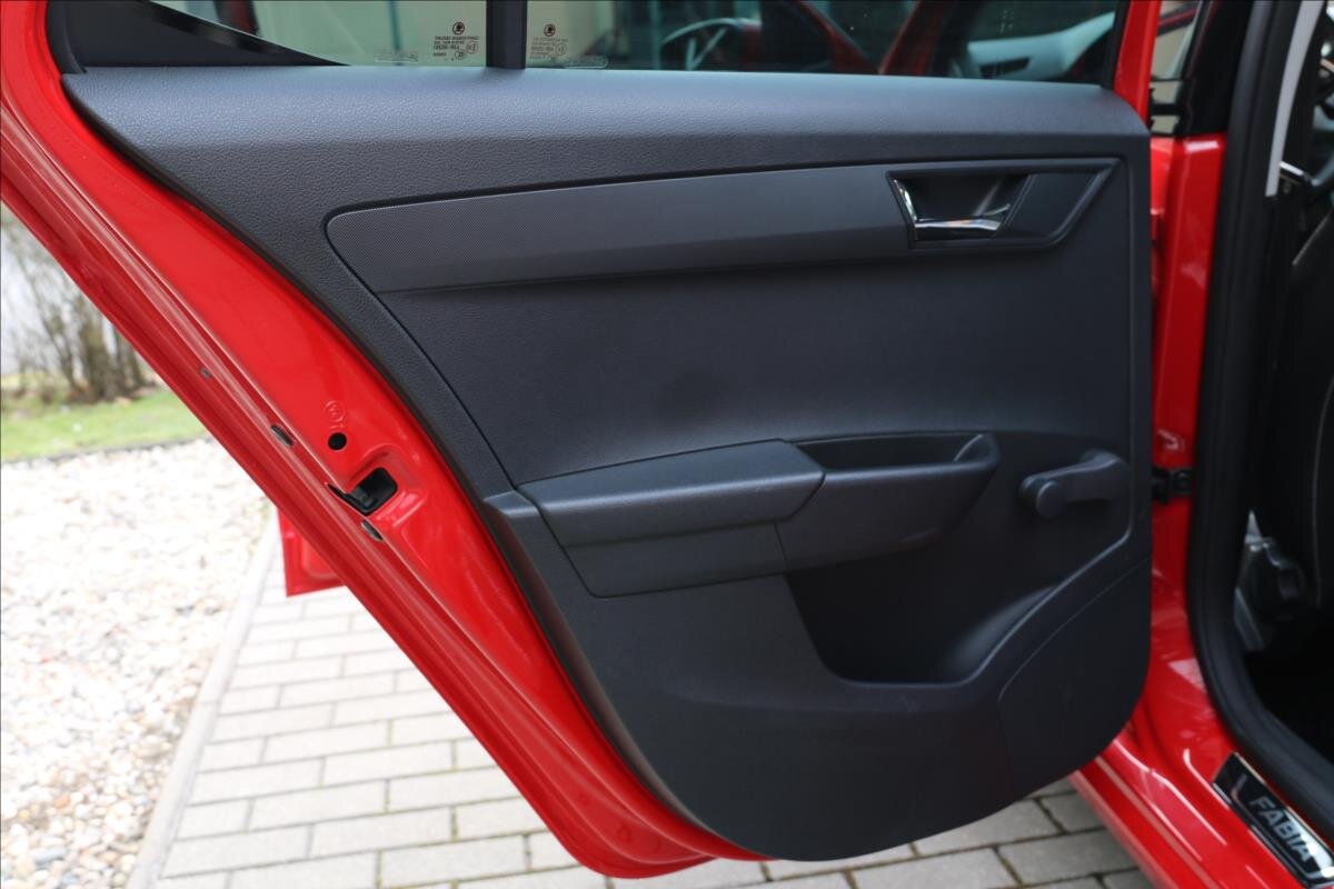 Škoda Fabia Hatchback 999,0 70 kw