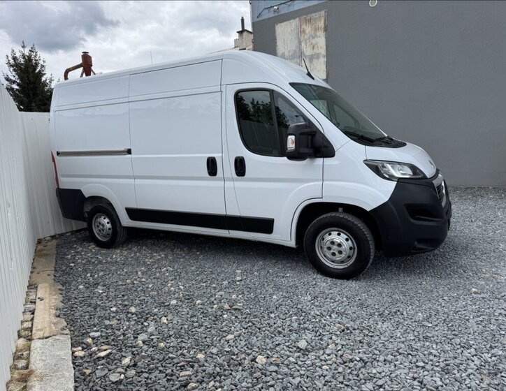 Peugeot Boxer Skříň 2,2 l 103 kw