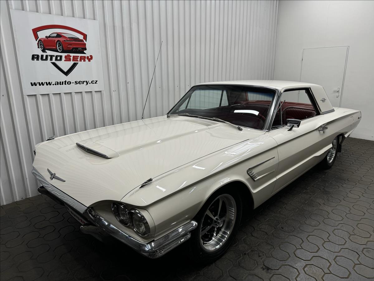 Ford Thunderbird