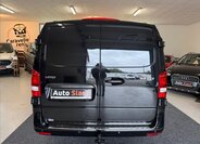 Mercedes-Benz Vito 9