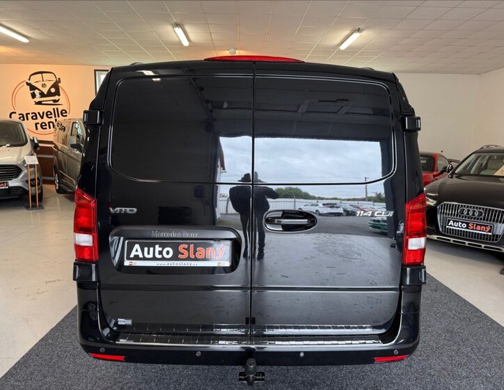 Mercedes-Benz Vito 9