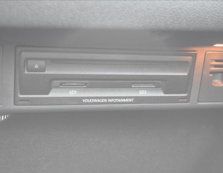 Volkswagen Golf Sportsvan 52