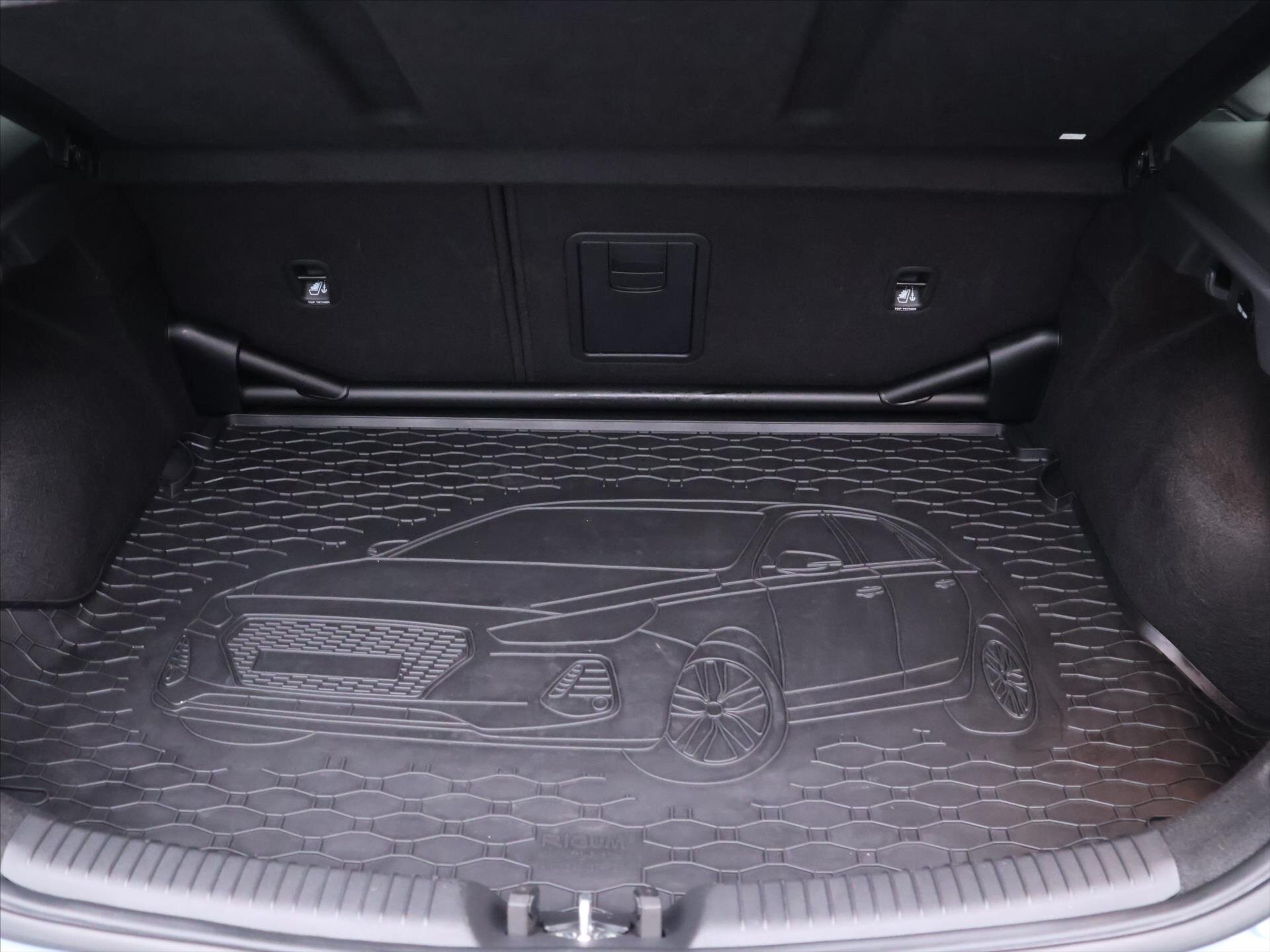 Hyundai i30 Hatchback 2,0 l 206 kw