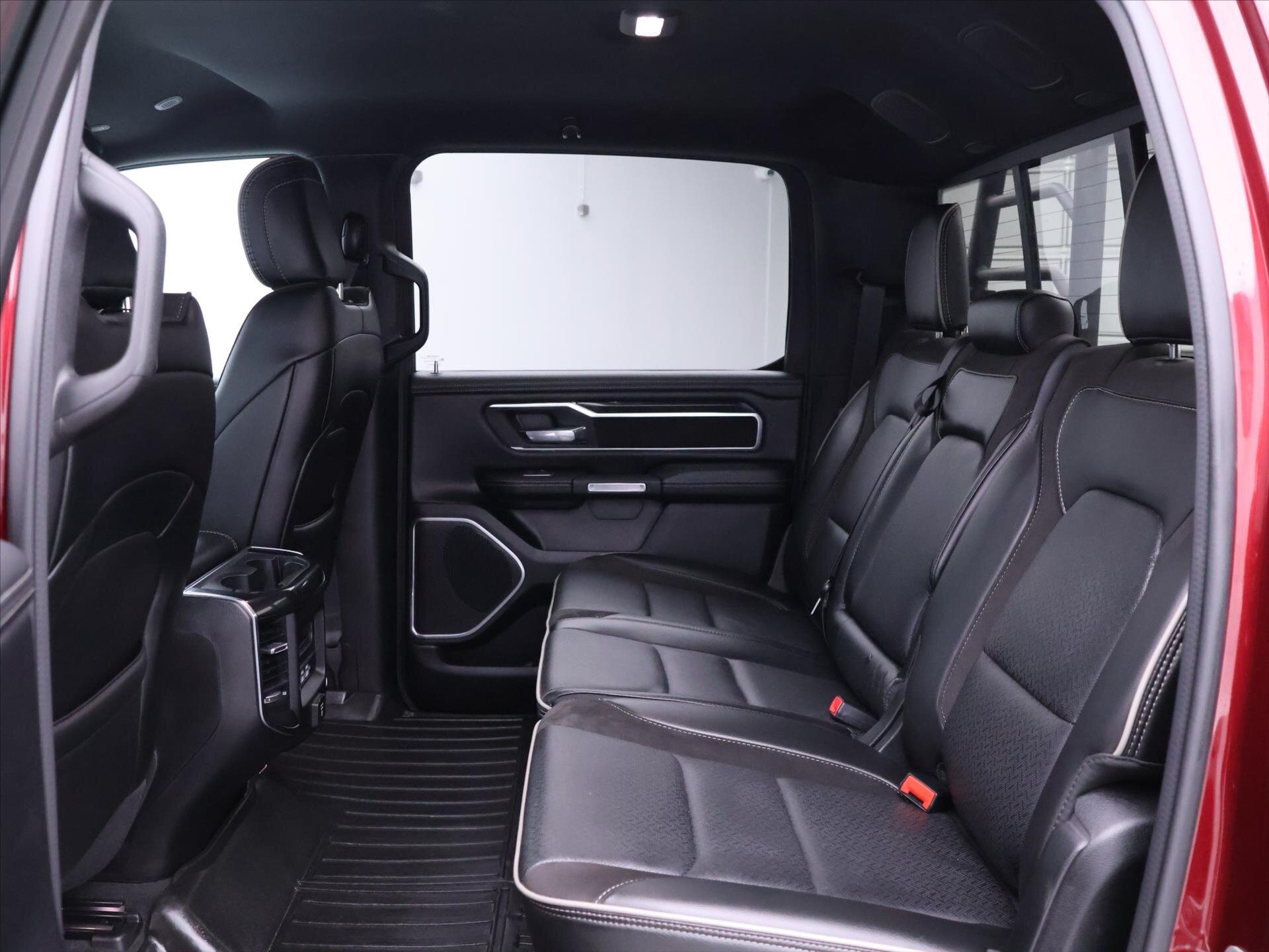 Dodge RAM Pick-up 5,7 l 291 kw