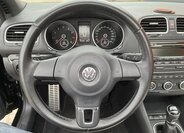 Volkswagen Golf 16