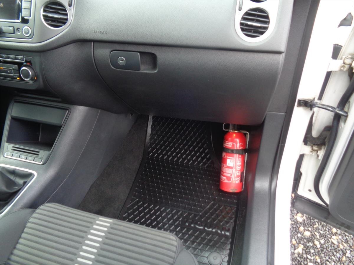 Volkswagen Tiguan Kombi 2,0 l 81 kw