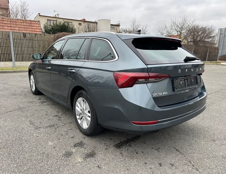 Škoda Octavia Kombi 2,0 l 110 kw