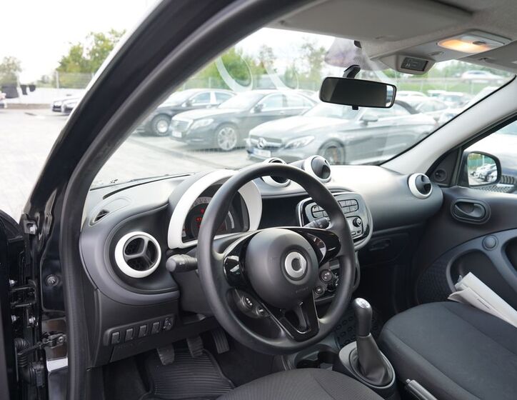 Smart Forfour 23