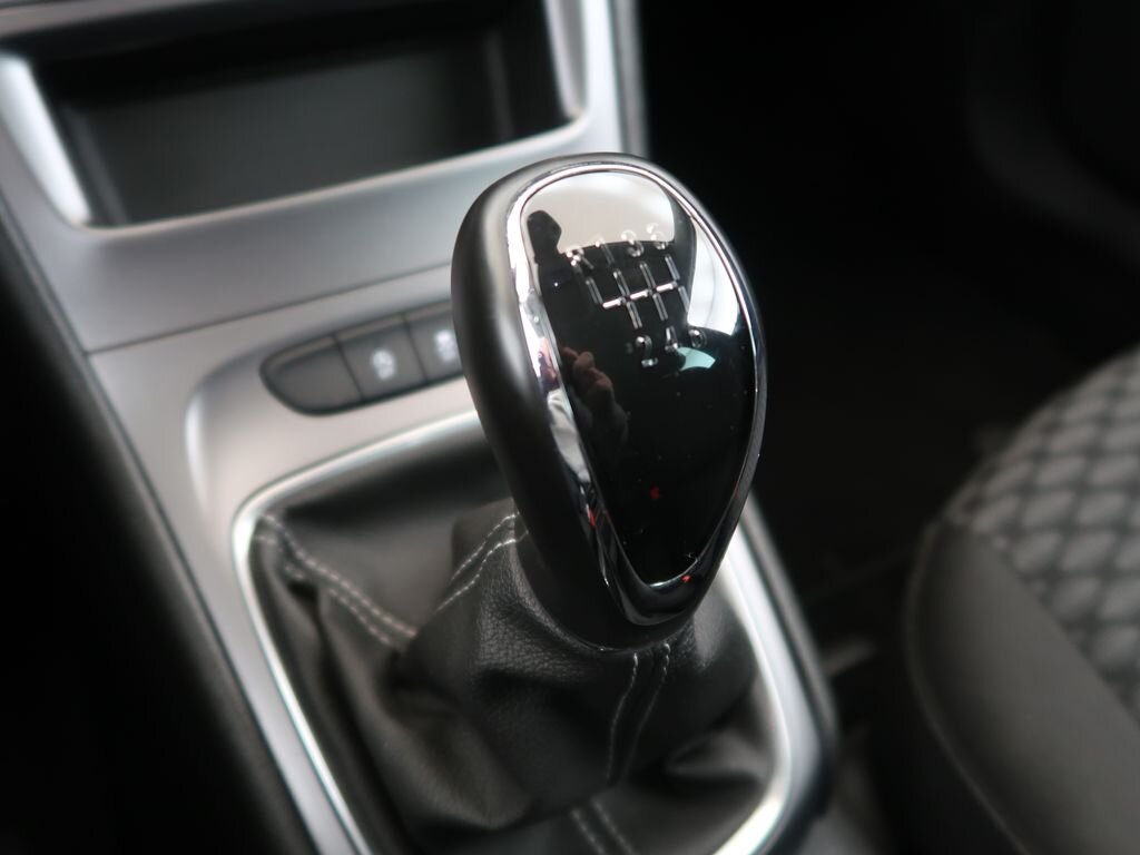 Opel Astra Hatchback 1,2 l 81 kw