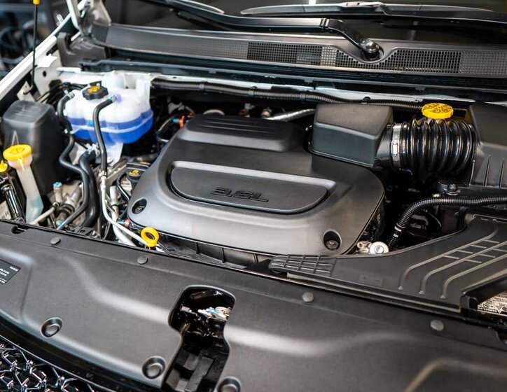 Chrysler Pacifica MPV 3,6 l 221 kw