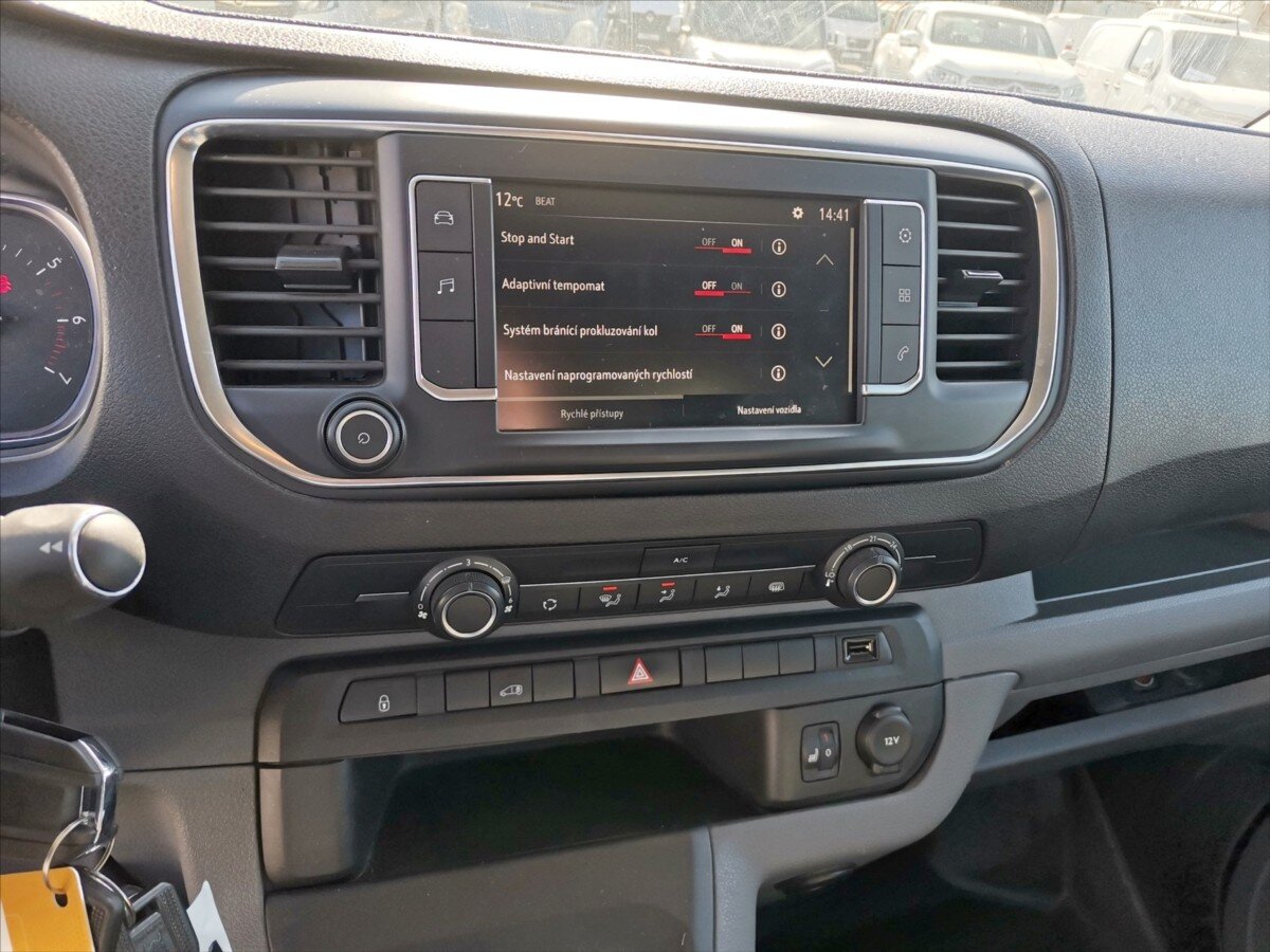 Opel Vivaro Ostatní 2,0 l 110 kw