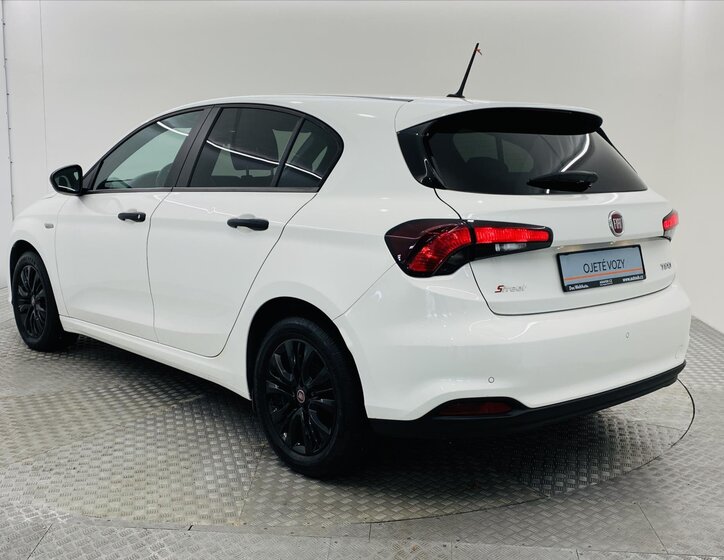 Fiat Tipo 22