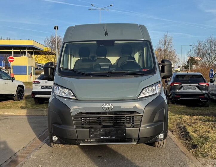 Toyota Proace Max Skříň 2,2 l 106 kw