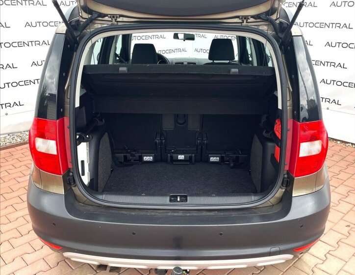 Škoda Yeti SUV / Terénní 1,2 l 77 kw