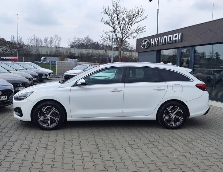 Hyundai i30 Kombi 1,6 l 85 kw