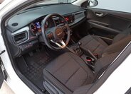 KIA Rio 10