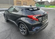 Toyota C-HR 7