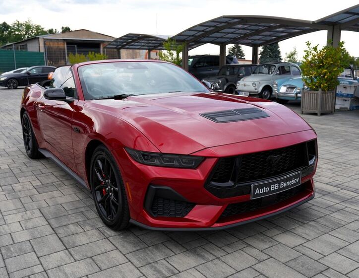 Ford Mustang 14