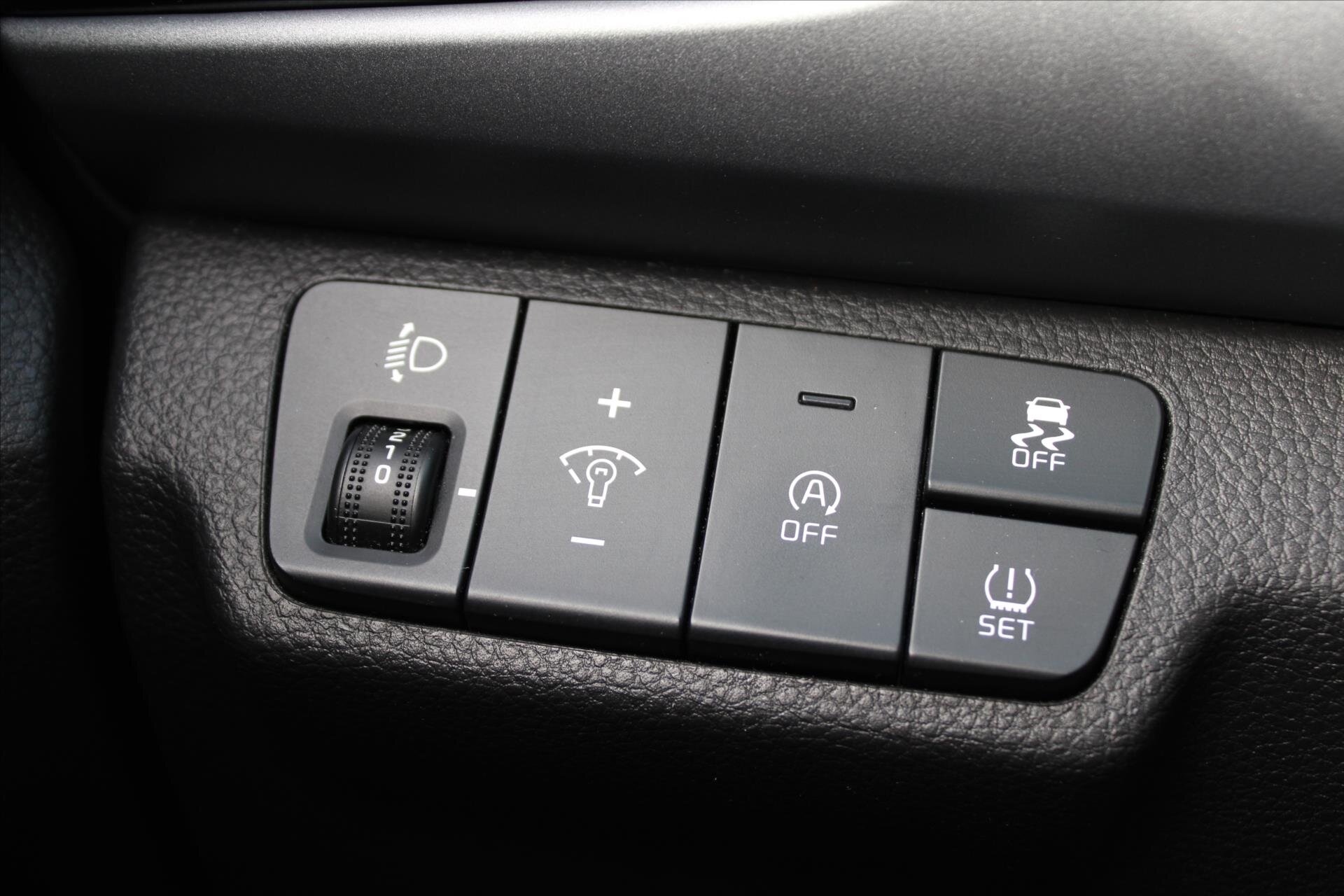 KIA Rio Hatchback 1,2 l 61 kw