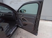 Audi RS Q3 SUV 2,5 l 294 kw