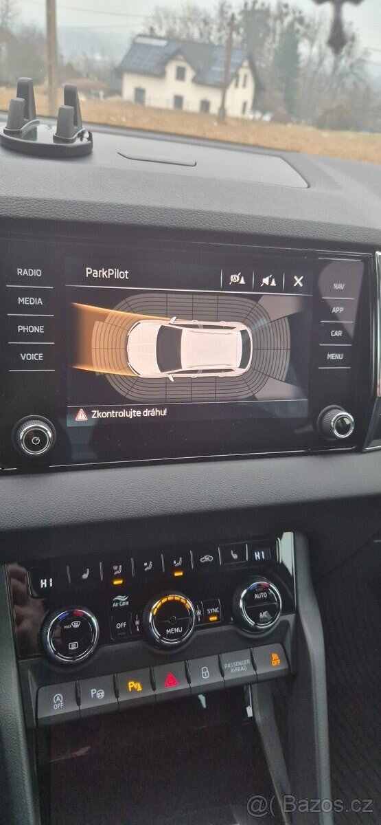 Škoda Karoq SUV 0,0 110 kw