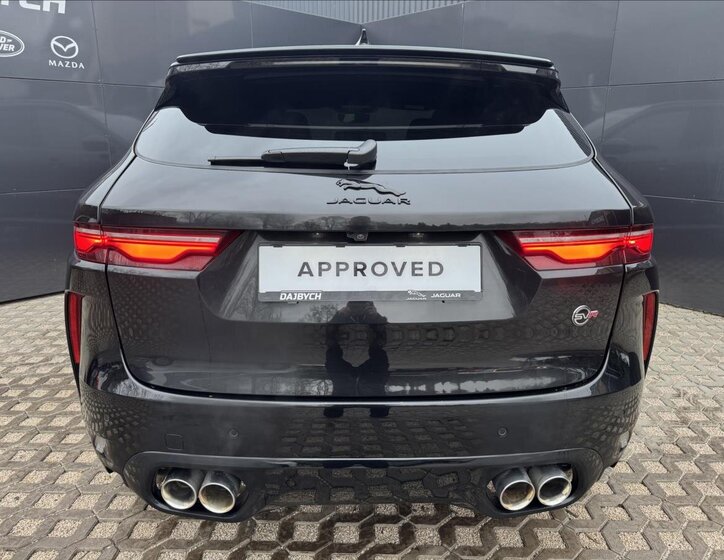 Jaguar F-Pace SUV / Terénní 5,0 l 405 kw