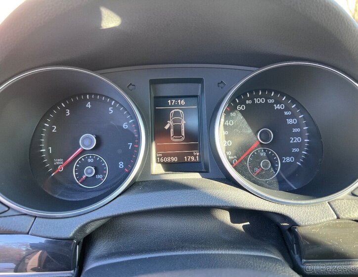 Volkswagen Golf Hatchback 0,0 155 kw