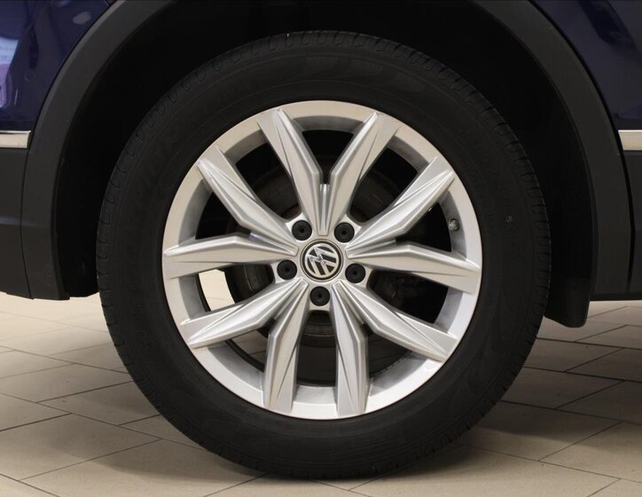 Volkswagen Tiguan SUV 2,0 l 110 kw