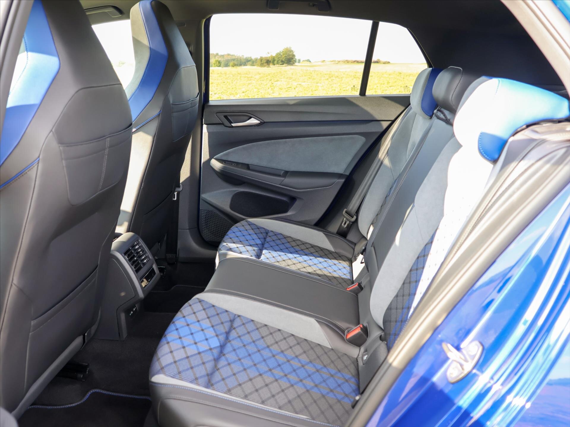 Volkswagen Golf Hatchback 2,0 l 235 kw