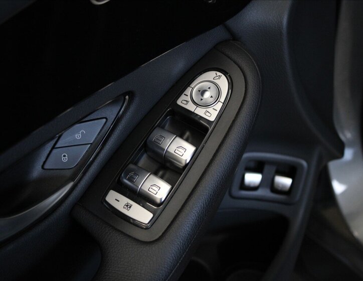 Mercedes-Benz GLC 16