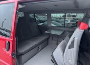 Volkswagen Multivan 15