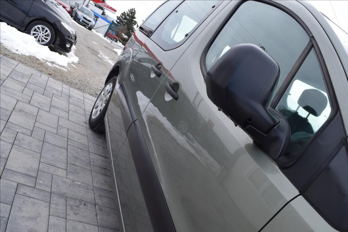 Peugeot Partner Kombi 1,6 l 66 kw