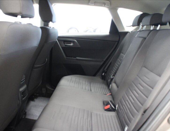 Toyota Auris Hatchback 1,2 l 85 kw