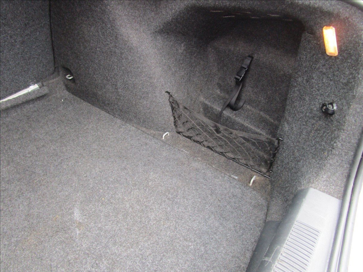 Škoda Octavia Liftback 1,6 l 77 kw