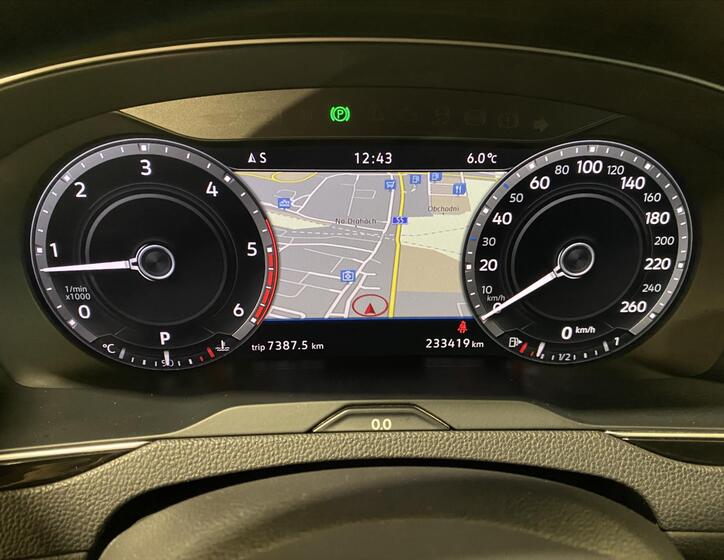 Volkswagen Passat 11