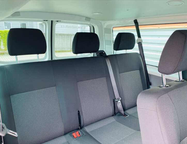 Volkswagen Transporter Kombi 2,0 l 110 kw
