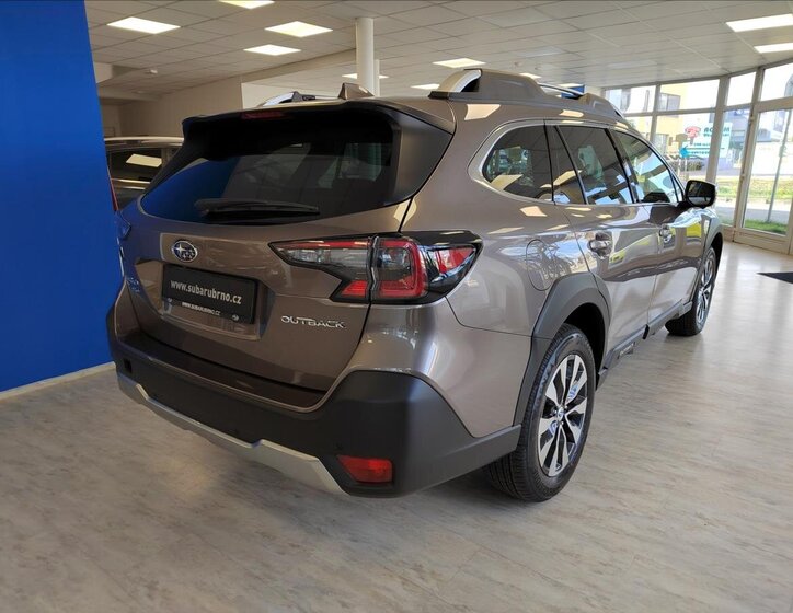 Subaru Outback Kombi 2,5 l 124 kw