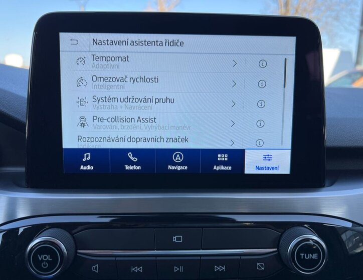 Ford Kuga SUV / Terénní 2,5 l 112 kw