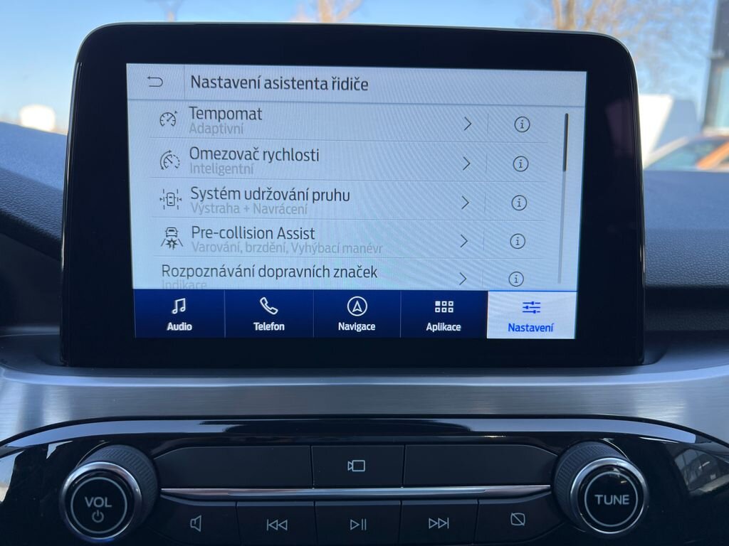 Ford Kuga SUV / Terénní 2,5 l 112 kw