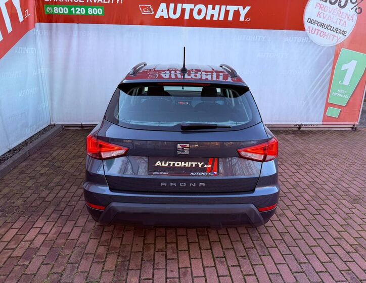 Seat Arona 8