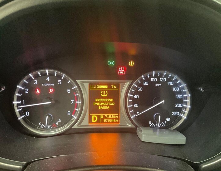 Suzuki Vitara SUV 1,6 l 88 kw