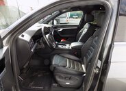 Volkswagen Touareg SUV / Terénní 3,0 l 210 kw